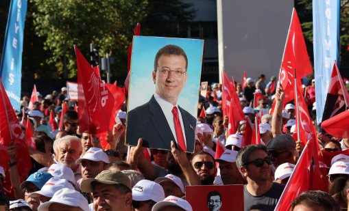 Прокуратурата иска присъда от над 2000 години за бившия кмет на Истанбул Имамоглу