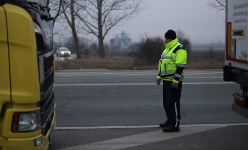 Превъртя дрегера: Задържаха шофьор с рекордните 4,46 промила 