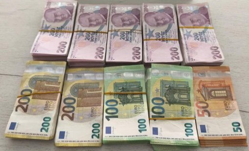 Задържаха 40 000 евро и 100 000 турски лири на "Капитан Андреево"