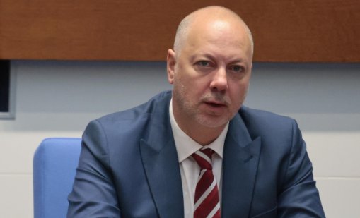 Желязков: Кабинетът функционира много добре като единен орган