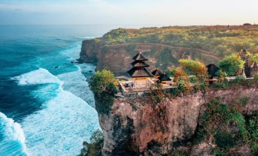 Кои са 10-те топ дестинации за пътешествие по женски с приятелки?