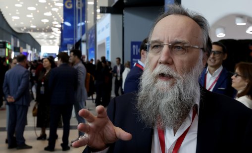 Дугин прогнозира ядрена война: Няма да има Москва, нито Санкт Петербург