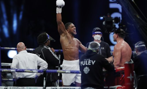 Има сделка: Фюри и Джошуа ще се бият през ноември