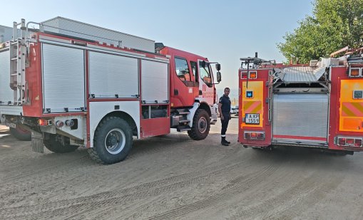 Овладяха пожара в района на бившия завод "Химик" в Асеновград