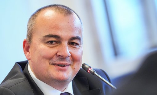 Абровски: Министерството въвежда система за проследяване на храните