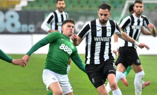 Берое и Локомотив (Пловдив) завършиха 0:0