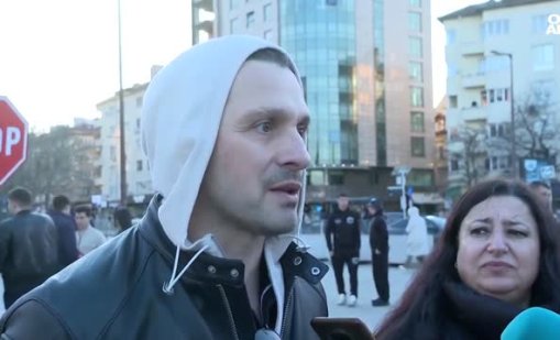 Мафията свети-хората гаснат: Граждани протестираха срещу високите сметки за ток
