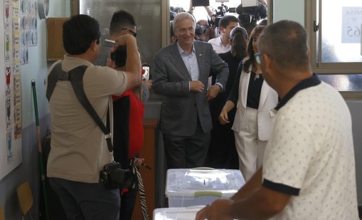 Крайнодесният Хосе Антонио Каст спечели президентските избори в Чили