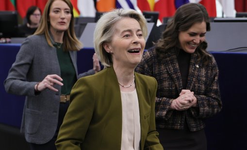 ЕС е изправен пред най-голямата криза: Разследват и Урсула за измама