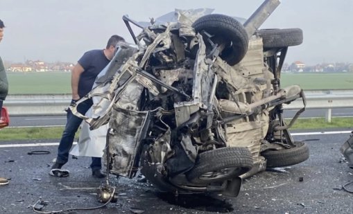 Трима са загиналите при тежката катастрофа на “Тракия”