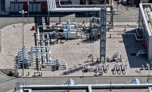 "Зимна паника" в Европа: запасите от газ паднаха до най-ниското ниво от 13 години