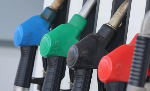 Само за ден цената на най-масовият бензин скочи с още 1-2 стотинки 