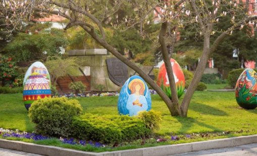 Слънчев Великден днес, слаб дъжд в планините  