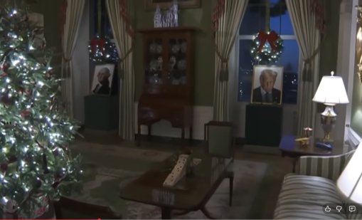 Мелания показа пищната коледна украса в Белия дом