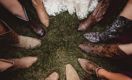 Каубойските ботуши са задължителен моден аксесоар тази есен