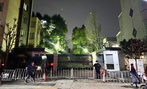 Японски войник проникна в китайското посолство, арестуван е