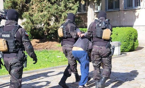 Четирима са задържани за изборна търговия в Димитровград и Меричлери 