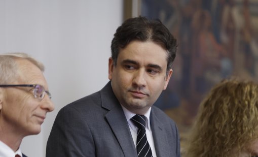 Божанов: Радев поема щафетата, превръщаме се в &ldquo;Орбанова Унгария&rdquo;