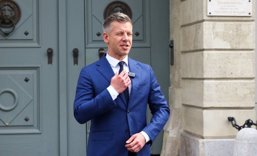 Петер Мадяр: Поисках информация за сигурността на доставките на гориво в страната