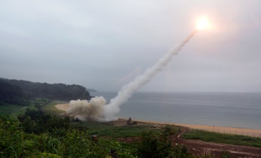 Пекин предупреждава за тежки последици от US ракети на километри от Китай