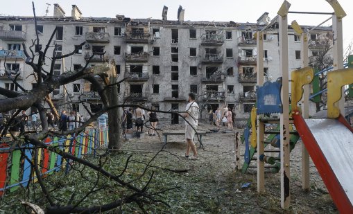 Зеленски иска от САЩ лиценз за производство на "Пейтриът" след масираните удари в Киев