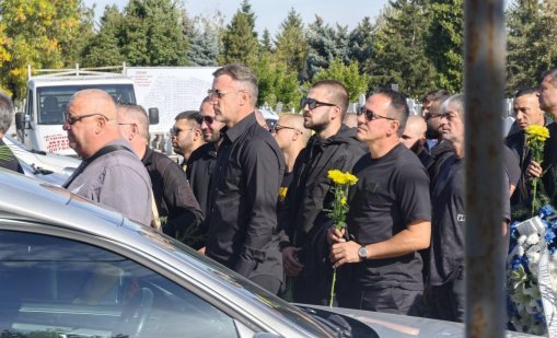 "Ботев" изпрати Илиян Филипов: Хиляди се поклониха пред бизнесмена (СНИМКИ)
