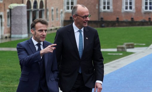 Франция и Германия играят опасна игра