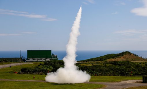 Китай показа най-мощната си междуконтинентална балистична ракета досега