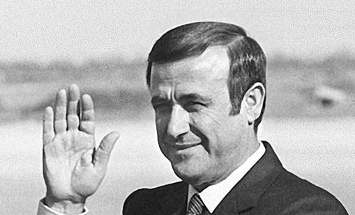 "Касапинът на Хама&ldquo; Рифаат ал-Асад и чичо на Башар Асад почина на 88 г.