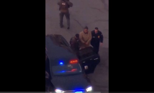 Мадуро е ескортиран до съдебната зала в Ню Йорк с белезници и охрана ВИДЕО