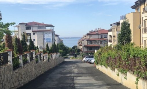 Интересът на българите към големи къщи и апартаменти нараства