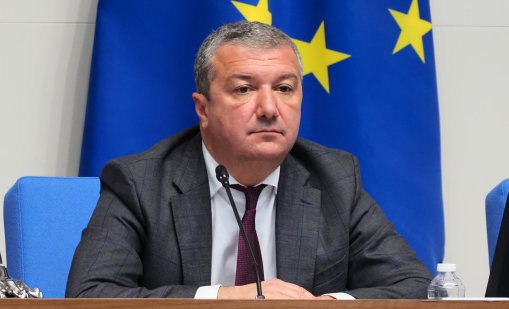 Стойнев, БСП: Без мерки от кабинета смъртта на рафинерията в Бургас е предизвестена