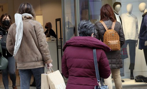 Наложиха 200 000 евро глоби за продажба на стоки менте в Гърция