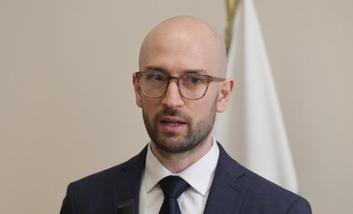 Правилетелството внася проект за втори удължителен закон за бюджета