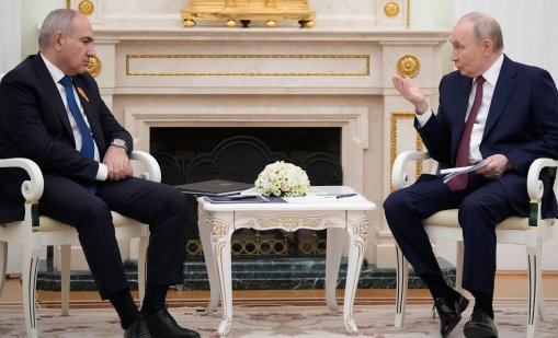 Путин към Армения: Не може в ЕС и в Евразийския съюз едновременно