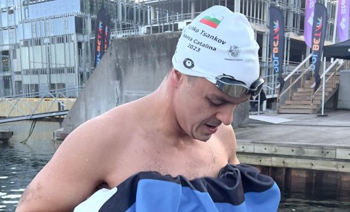 Цанко Цанков спечели световната титла в плуването на 450 метра в ледени води