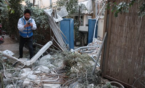 Израел започна нова вълна от удари в Иран и Ливан