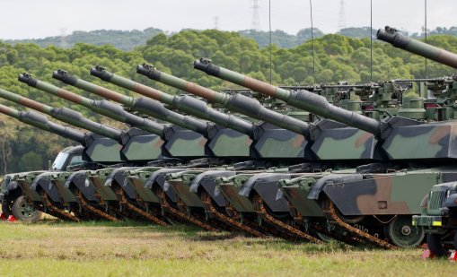 САЩ ще разположат танкове "Ейбрамс" в Румъния