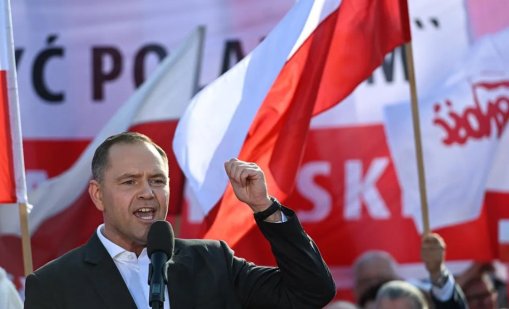 Върховният съд на Полша потвърди Навроцки за президент