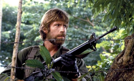 Железният Чък Норис е в болница по спешност ВИДИО