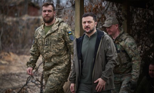 Зеленски атакува: Русия само се опитва да създаде впечатление за Великденско примирие