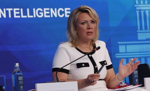Захарова: Ереван трябва бързо да вземе решение за стратегически избор между ЕАЕС и ЕС