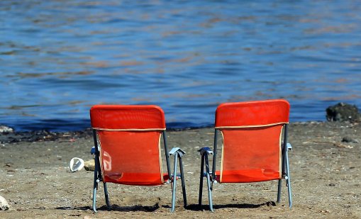 Температурата на морската вода в Румъния падна до 13° въпреки жегите