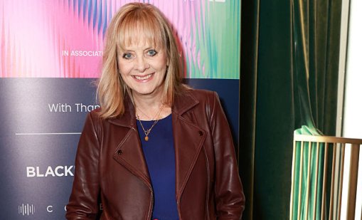 76-годишната Туиги блести в новата кампания на Burberry