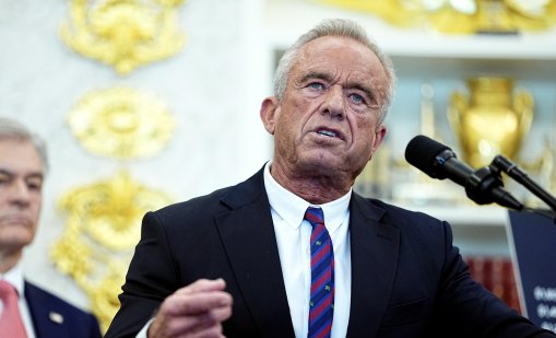 Войната на клана Кенеди, която парализира Америка