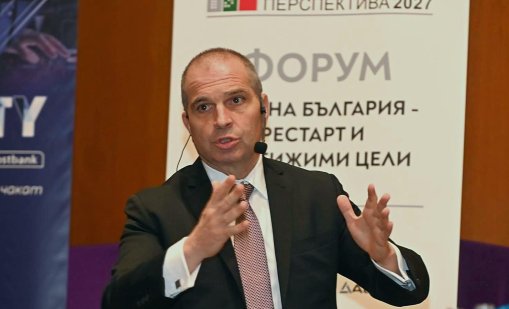 Гроздан Караджов за сваленото дете от самолет: Случаят е безчовечен