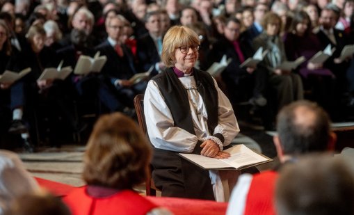 Интронизация в Кентърбъри: Жена оглави англиканската църква