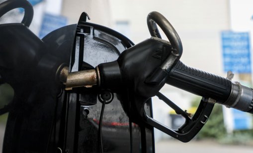 Мерките за горивата в Европа: "Истерична" реакция или подготовка за дълга криза? 