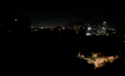 Ирак потъна в пълен мрак