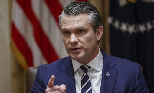 Хегсет опитал да инвестира в отбраната преди войната в Иран